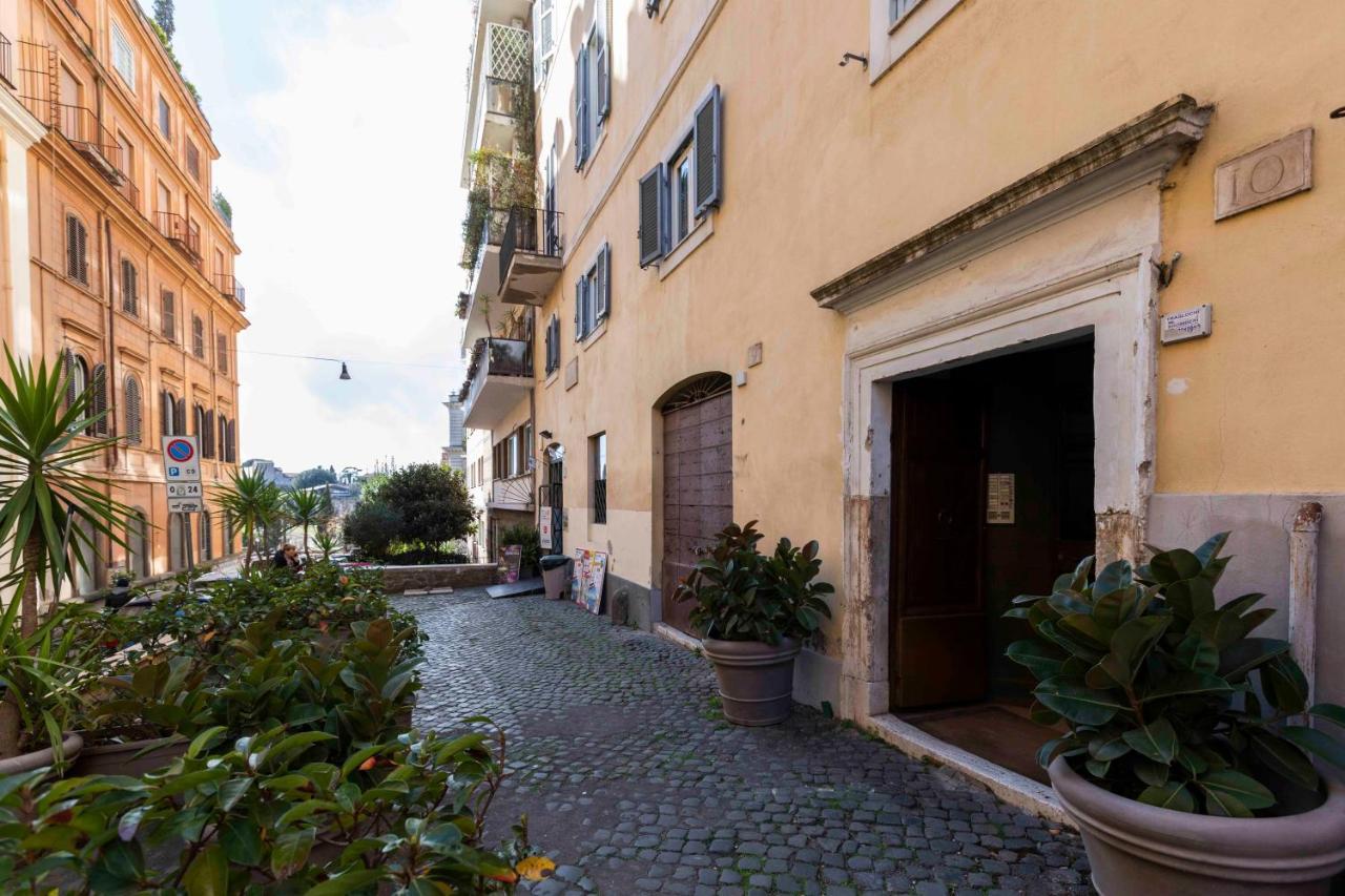 Sonder At Colosseum Cloisters Aparthotel Rome Bagian luar foto
