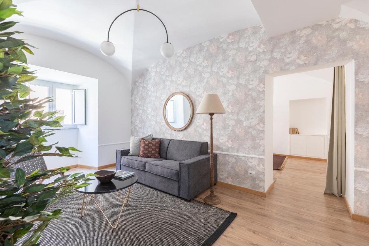 Sonder At Colosseum Cloisters Aparthotel Rome Bagian luar foto