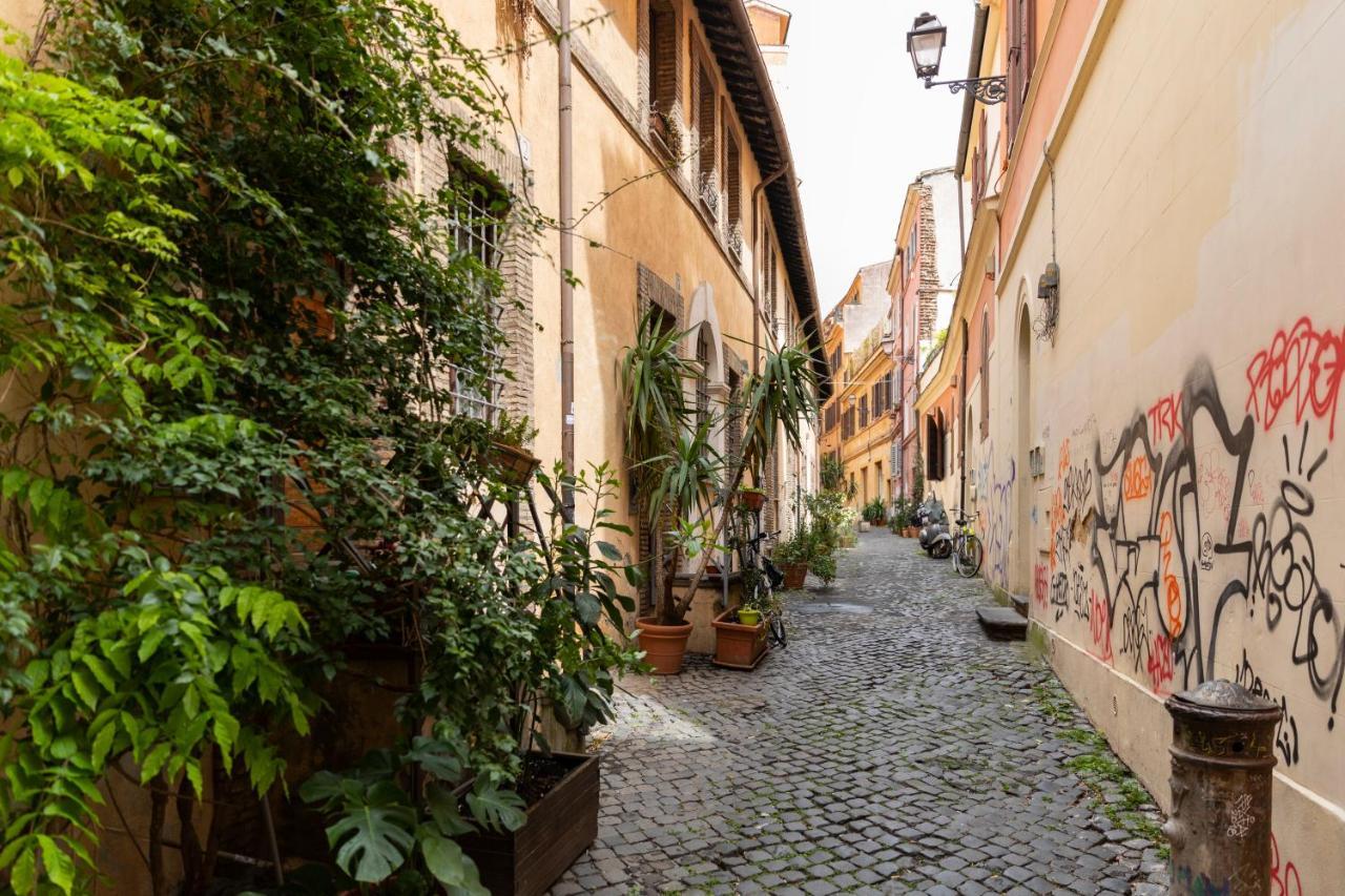 Sonder At Colosseum Cloisters Aparthotel Rome Bagian luar foto